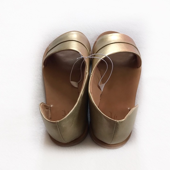 NWOT Metallic Gold Asymmetrical Slide Sandals - Picture 4 of 6